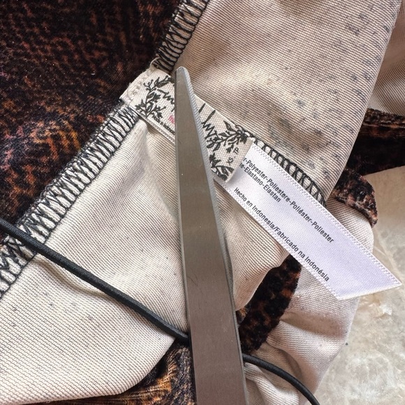 FREE PEOPLE VELVET ANIMAL PRINT CATSUIT NEW sz XS snake leopard jumpsuit - Picture 10 of 11